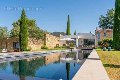 Maison à LOURMARIN