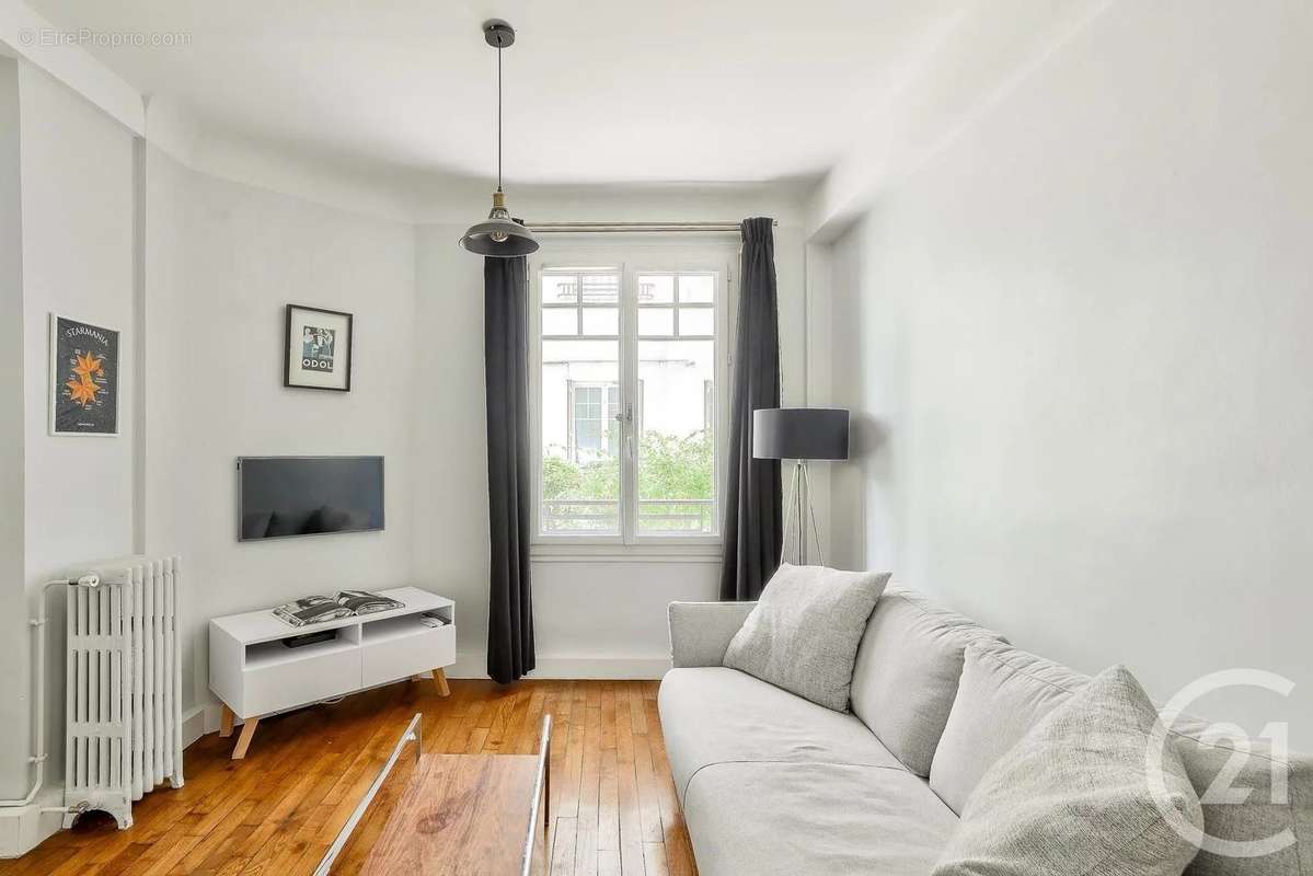 Appartement à PARIS-15E