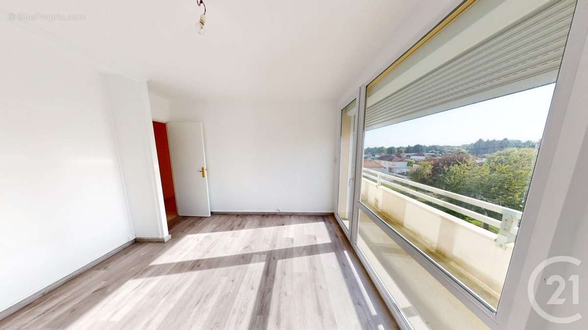 Appartement à SAINT-QUENTIN