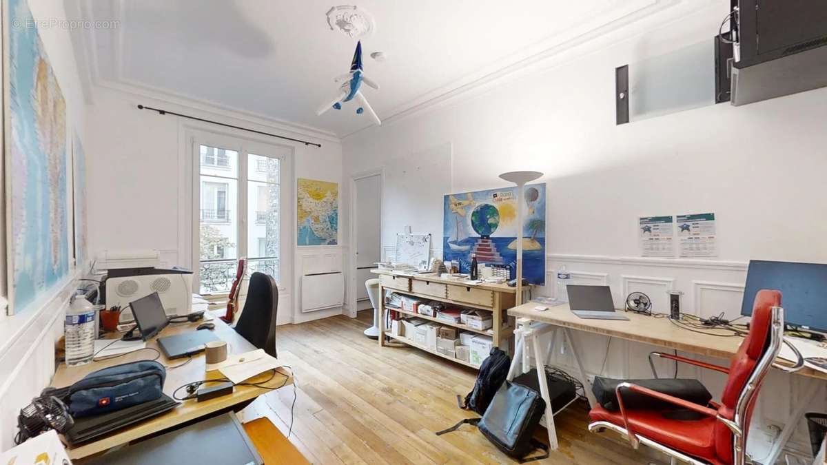 Appartement à PARIS-10E