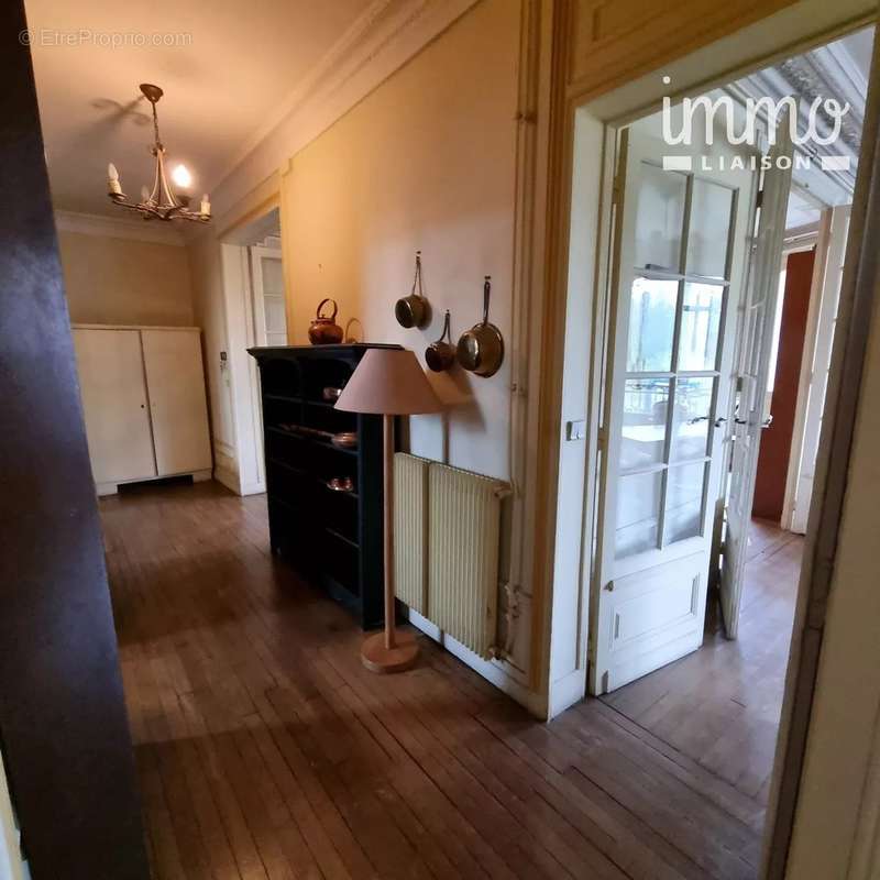 Appartement à BOURG-LA-REINE