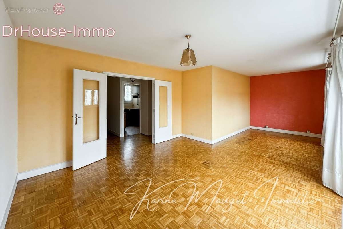 Appartement à MAISONS-ALFORT