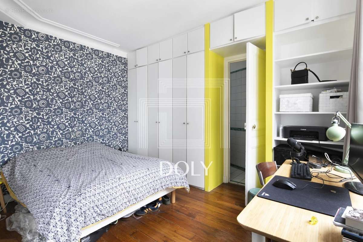 Appartement à PARIS-5E