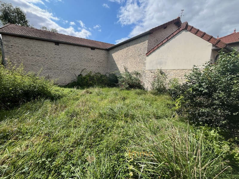 Maison à BAR-SUR-AUBE