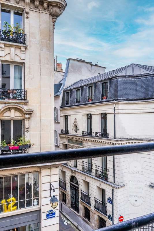 Appartement à PARIS-2E