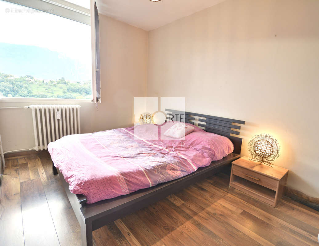 Appartement à AIX-LES-BAINS