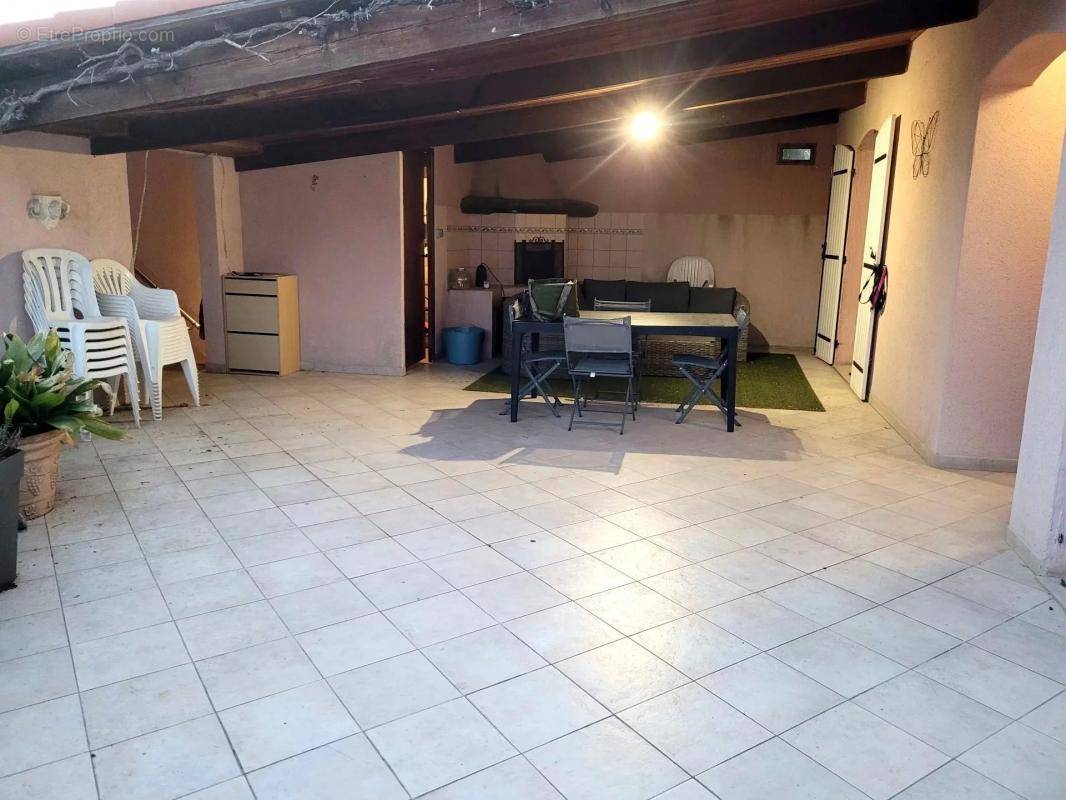 Appartement à MARSEILLE-13E