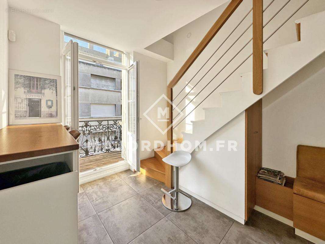 Appartement à MARSEILLE-6E