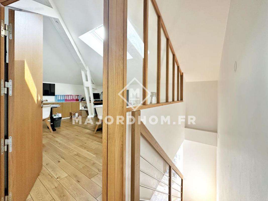 Appartement à MARSEILLE-6E