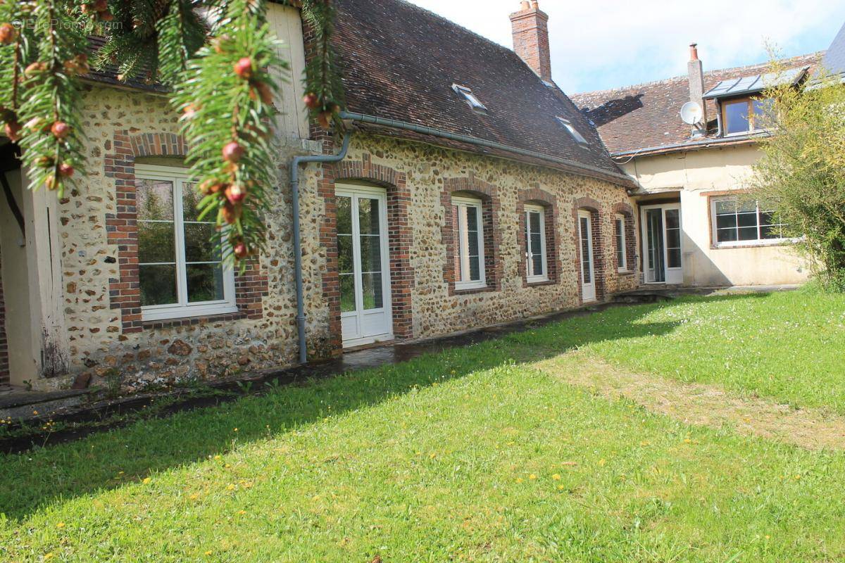 Maison à CHARTRES