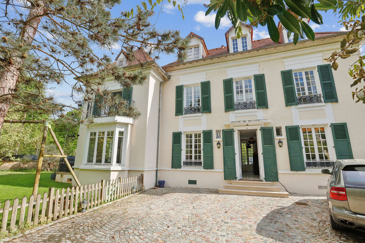 Maison à MAISONS-LAFFITTE