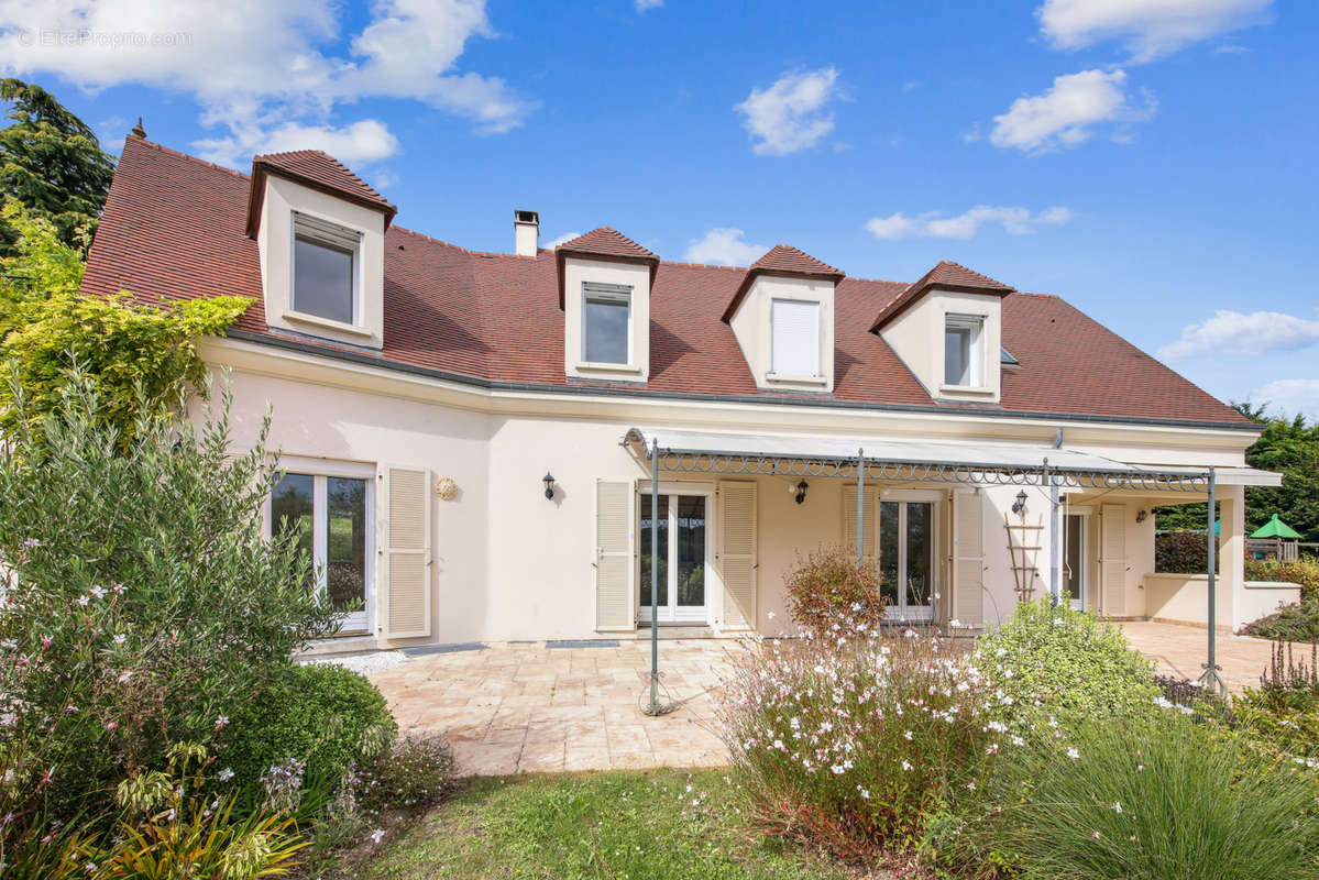 Maison à SAINT-GERMAIN-EN-LAYE