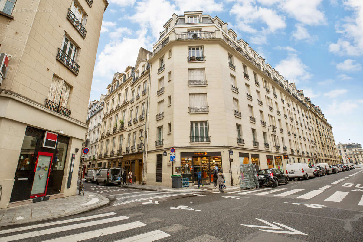 Appartement à PARIS-4E