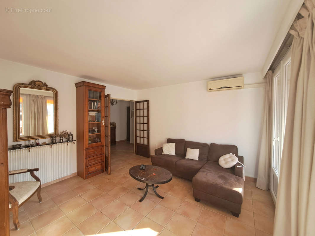 Appartement à AUBAGNE