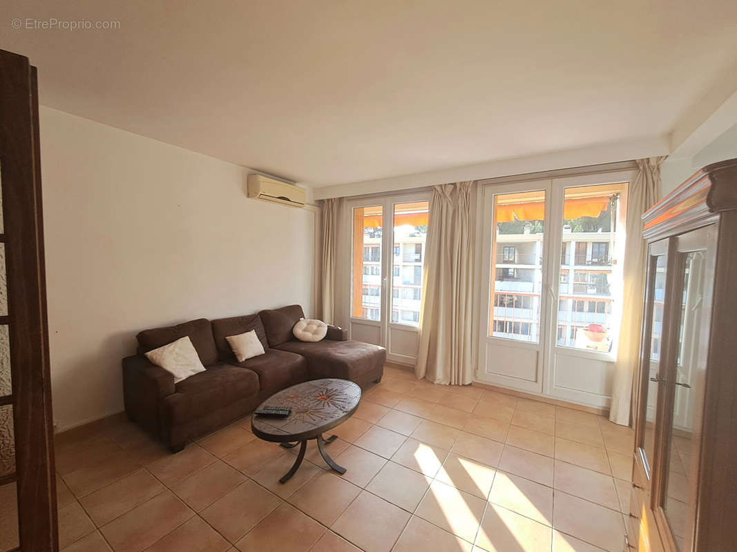 Appartement à AUBAGNE