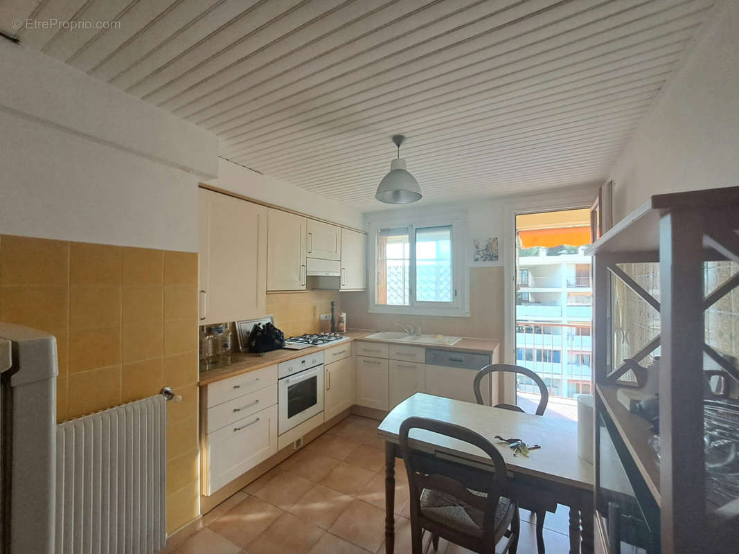 Appartement à AUBAGNE