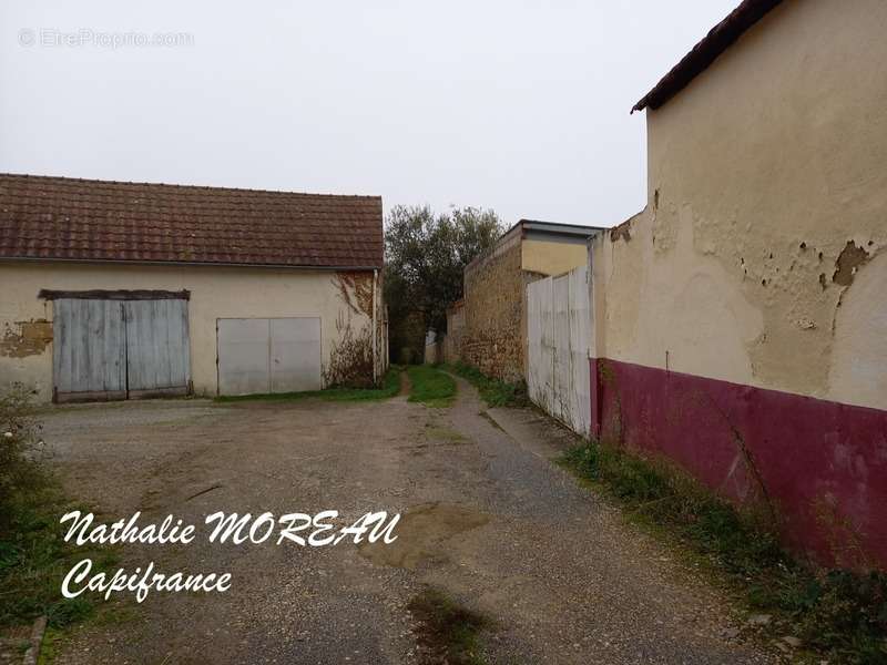 Appartement à EPINAC