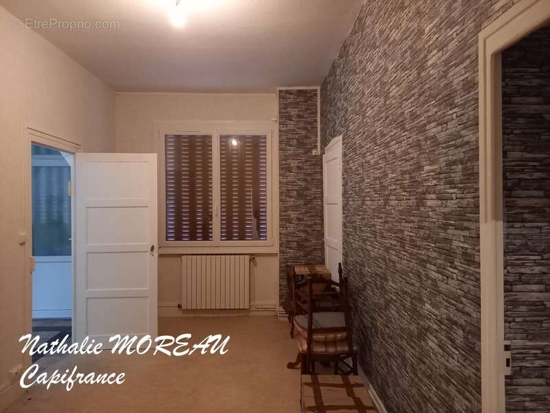 Appartement à EPINAC