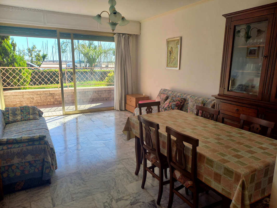 Appartement à MENTON