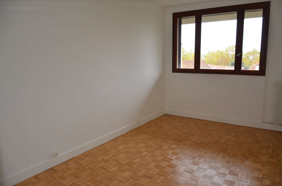 Appartement à CHAMPIGNY-SUR-MARNE