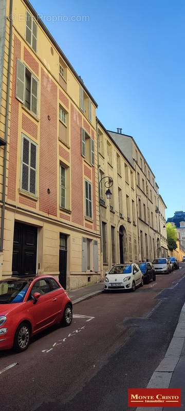 Appartement à VERSAILLES