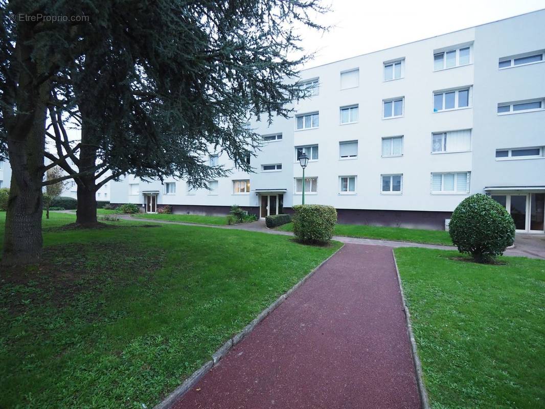 Appartement à BOIS-D&#039;ARCY