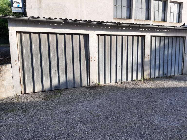 Parking à BRIVE-LA-GAILLARDE