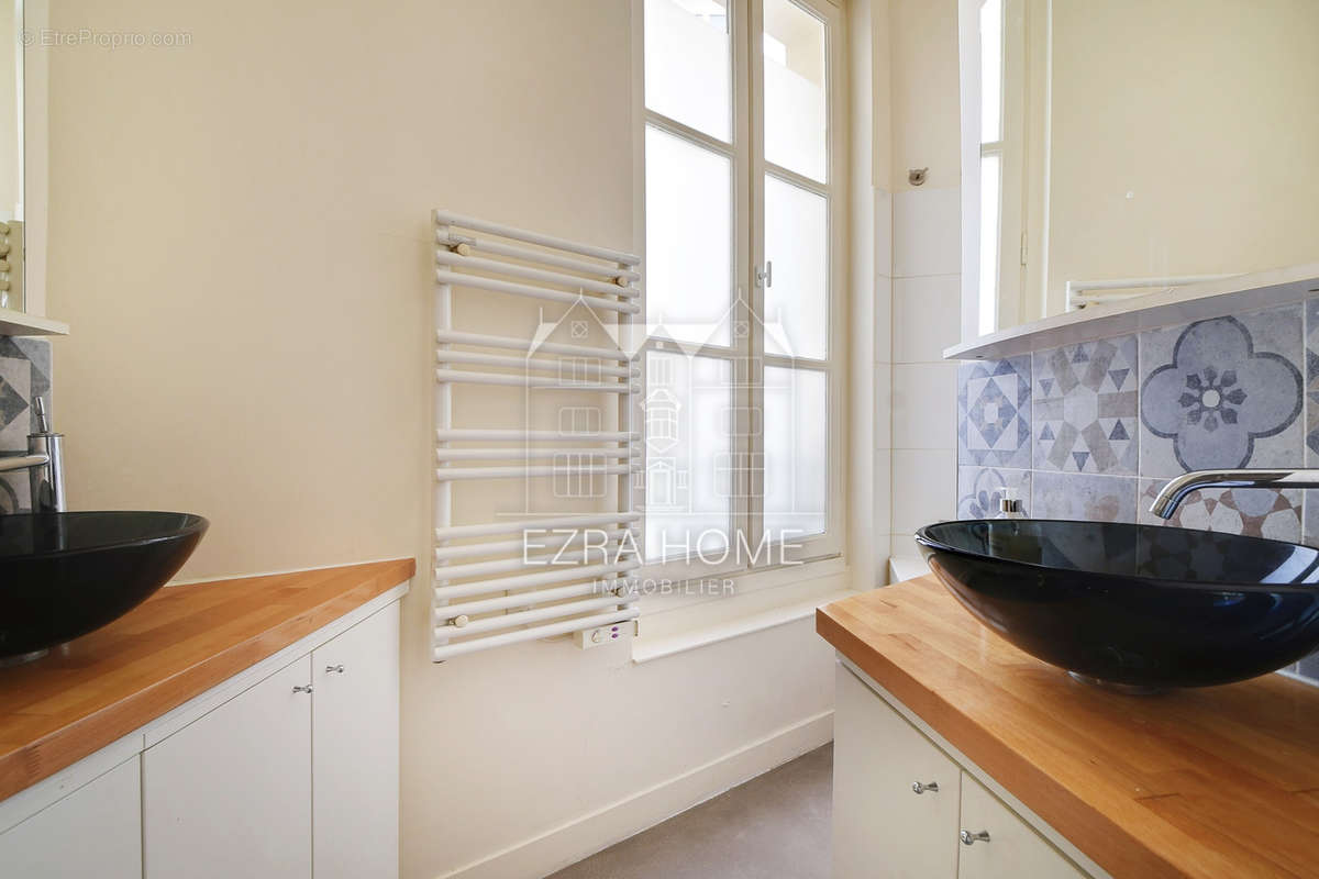 Appartement à PARIS-4E