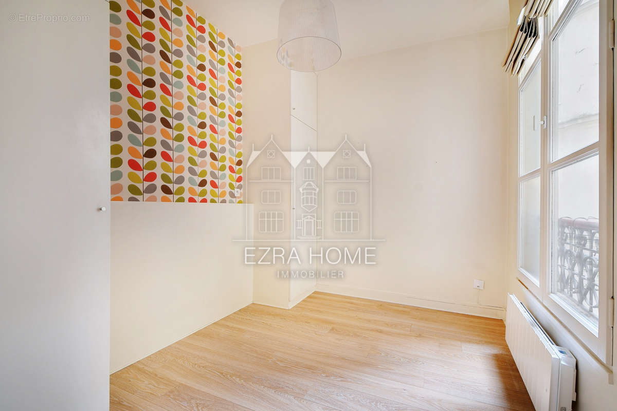 Appartement à PARIS-4E