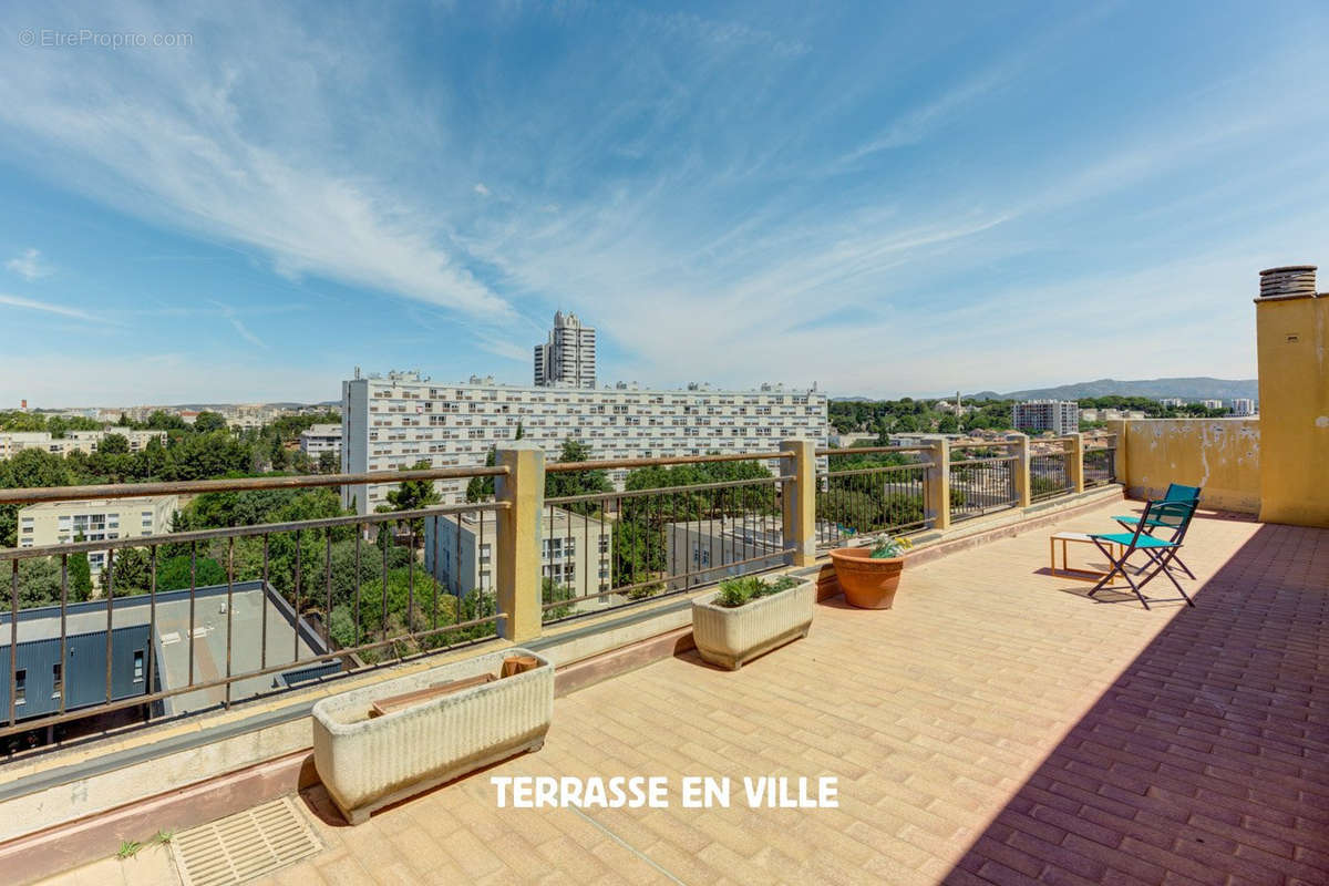 Appartement à MARSEILLE-10E