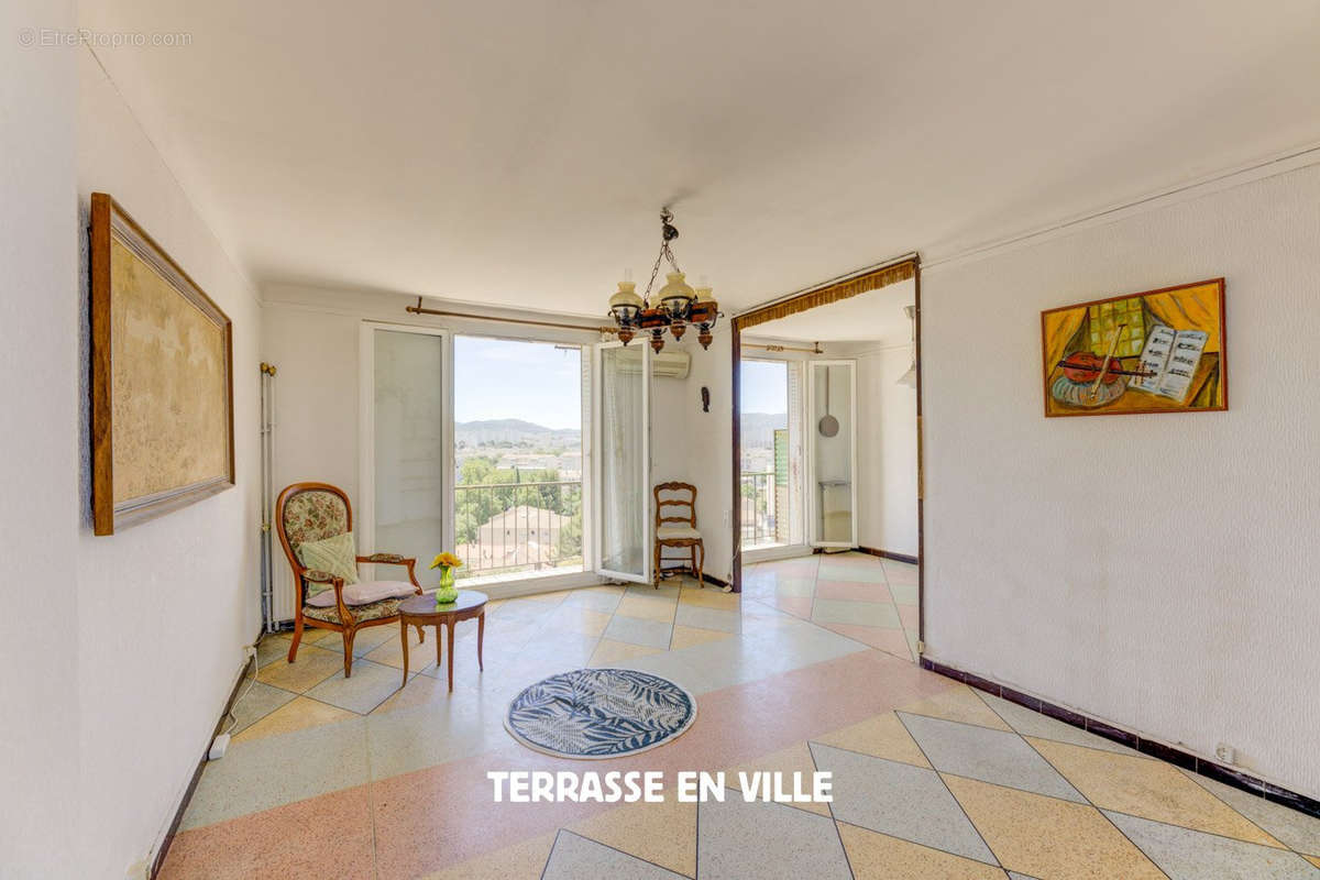 Appartement à MARSEILLE-10E