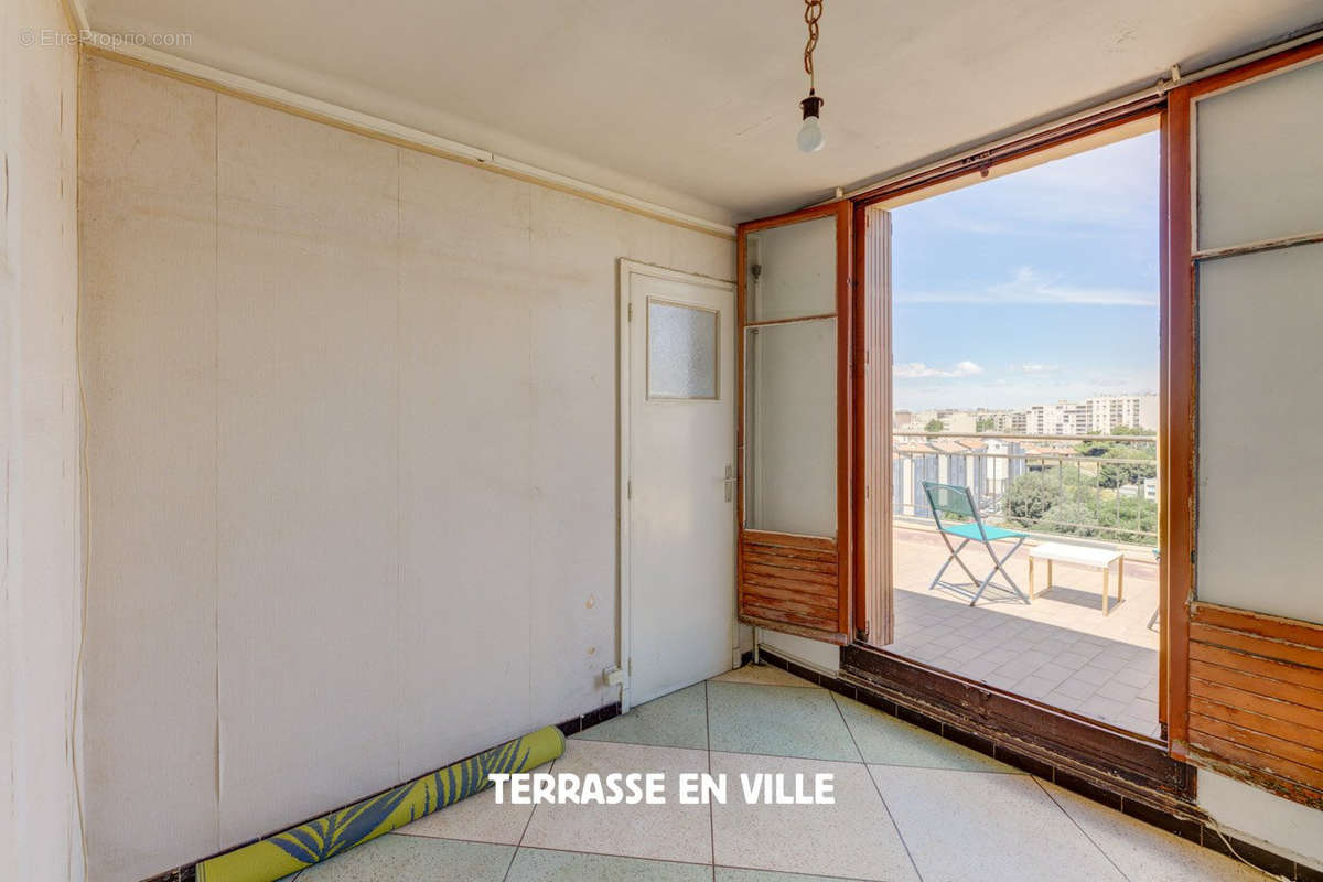 Appartement à MARSEILLE-10E