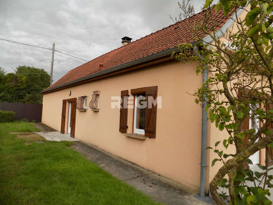 Autre à EAUCOURT-SUR-SOMME