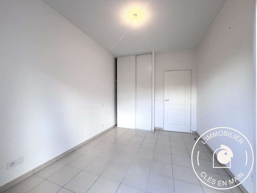 Appartement à PUGET-SUR-ARGENS