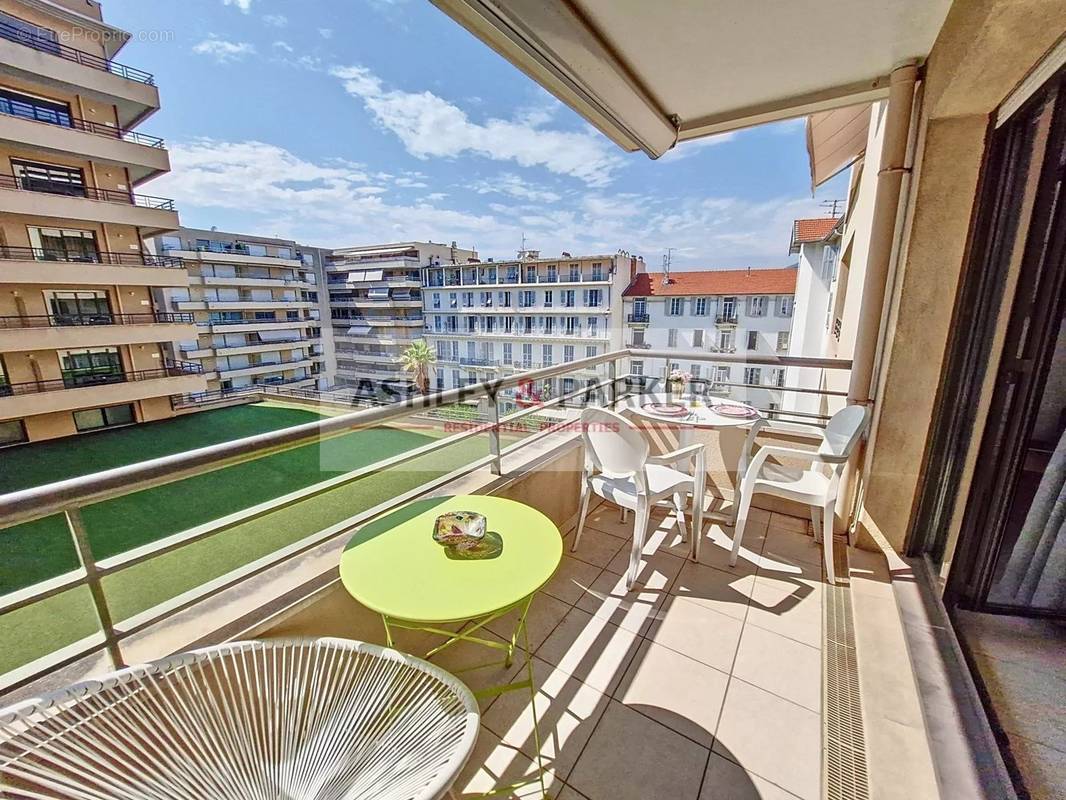 Appartement à NICE