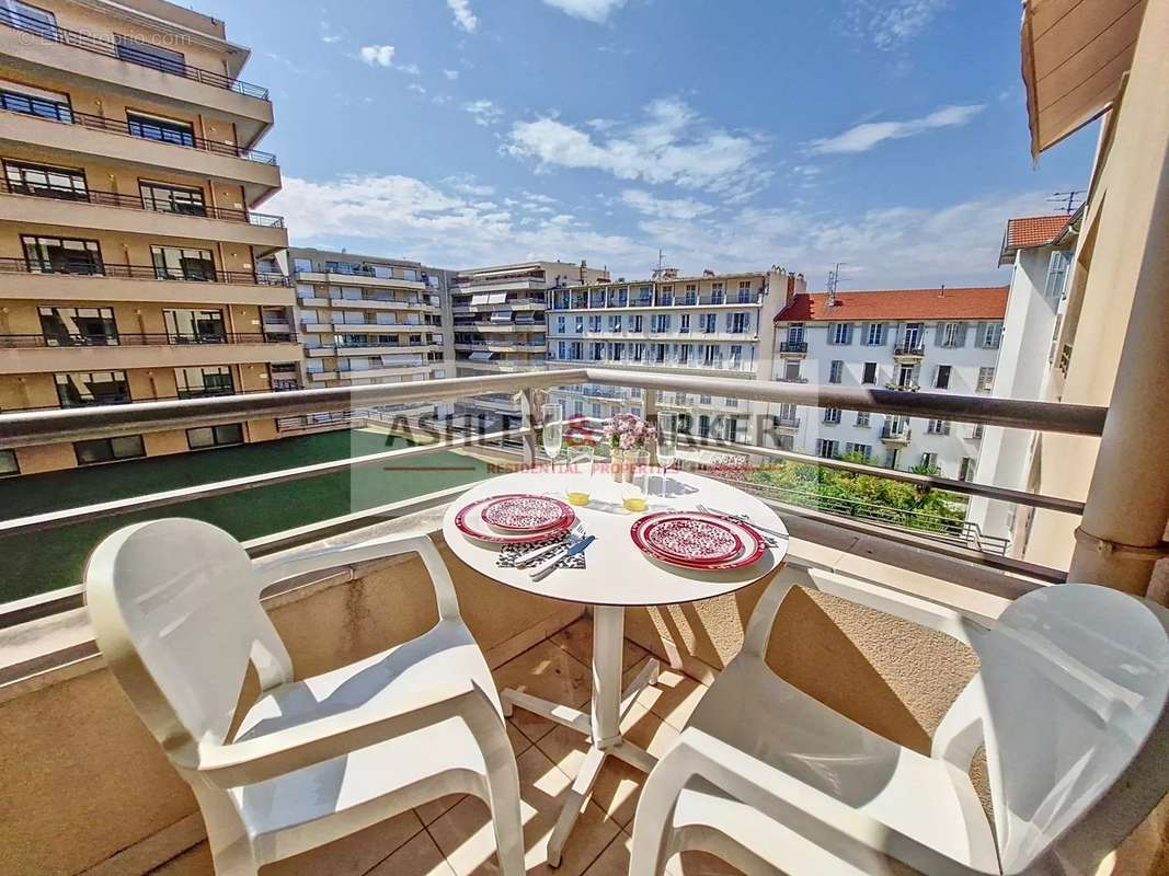 Appartement à NICE