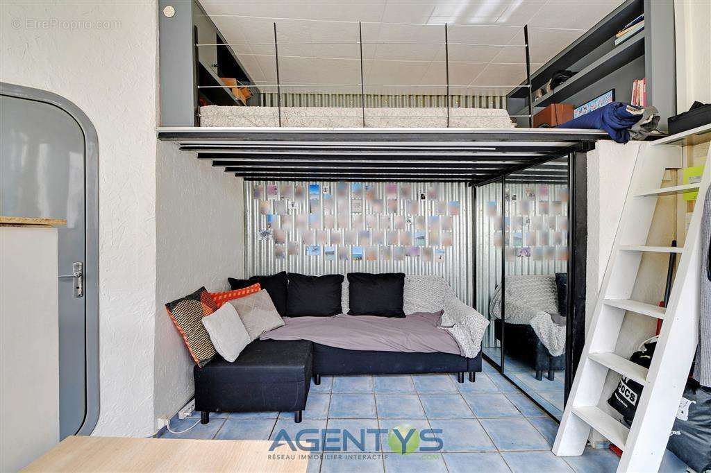 Appartement à PARIS-11E