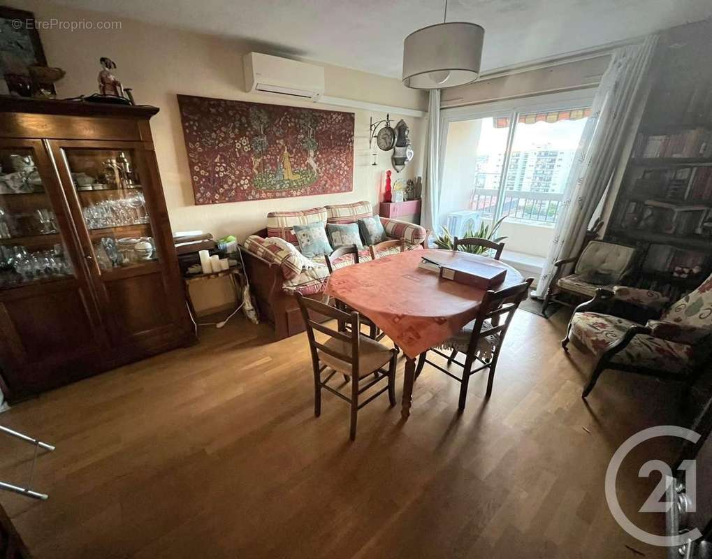 Appartement à VILLEURBANNE