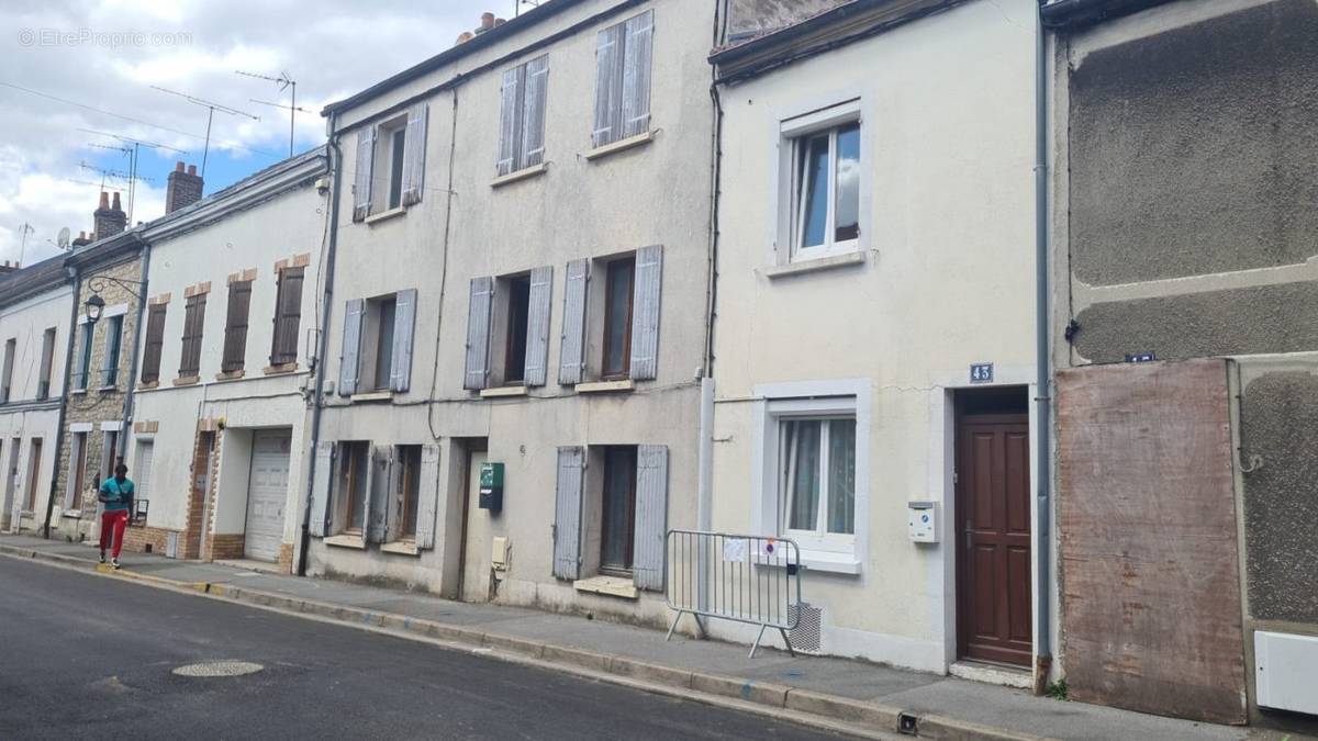 Appartement à BEAUMONT-SUR-OISE