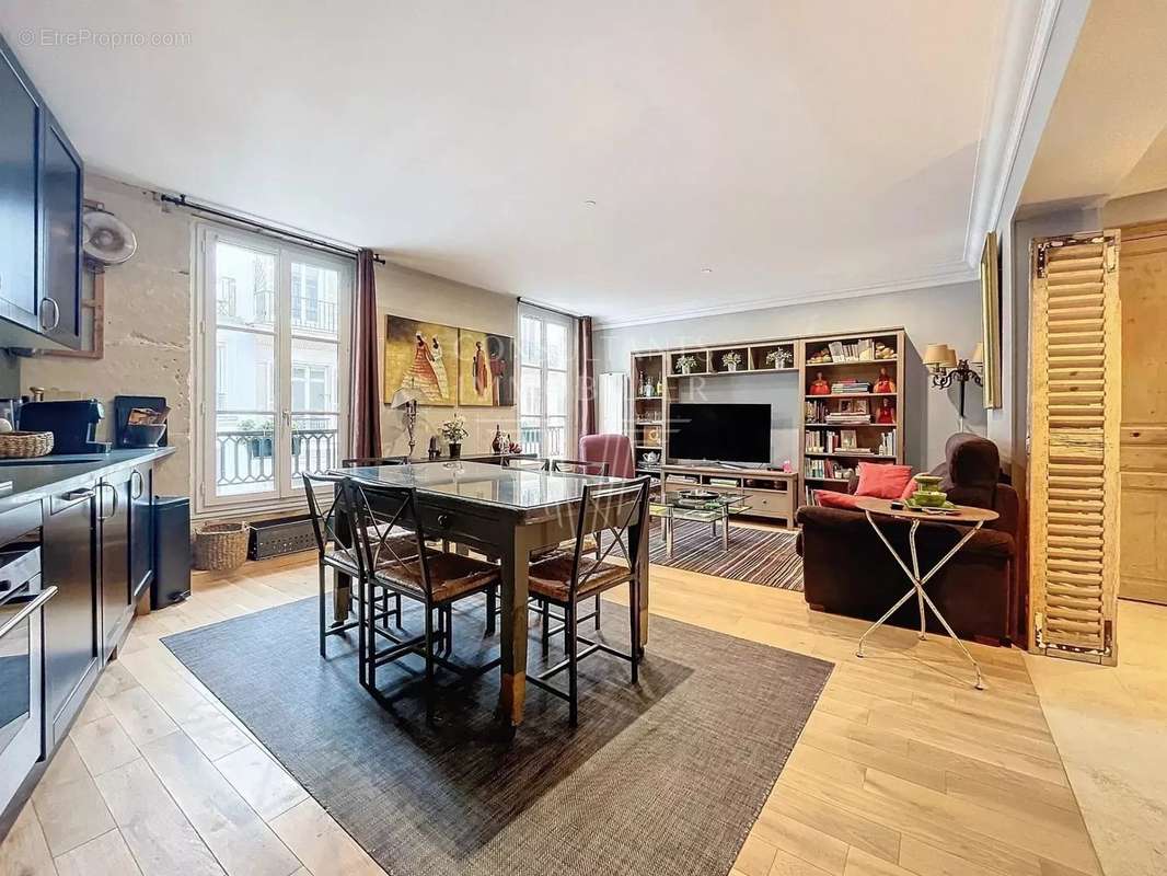 Appartement à PARIS-5E