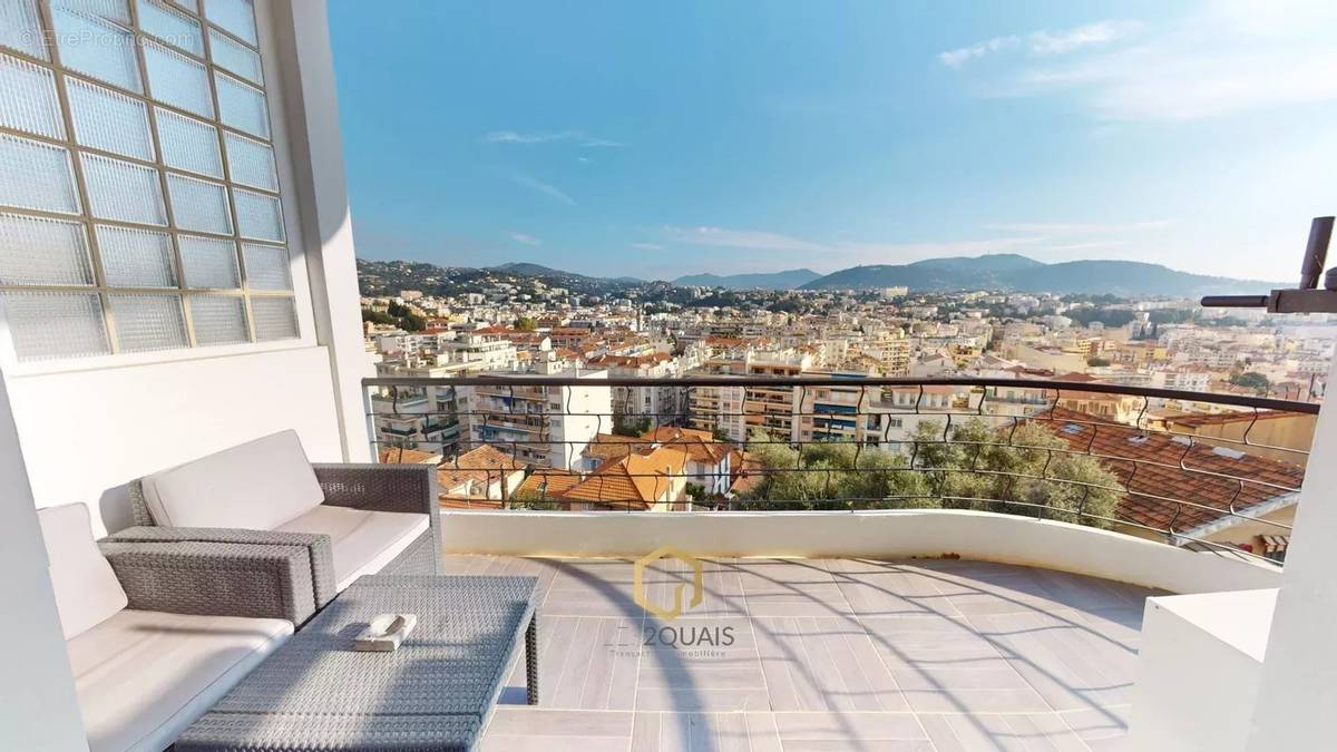 Appartement à NICE