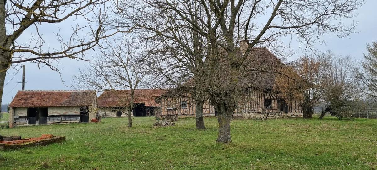 Maison à LONS-LE-SAUNIER