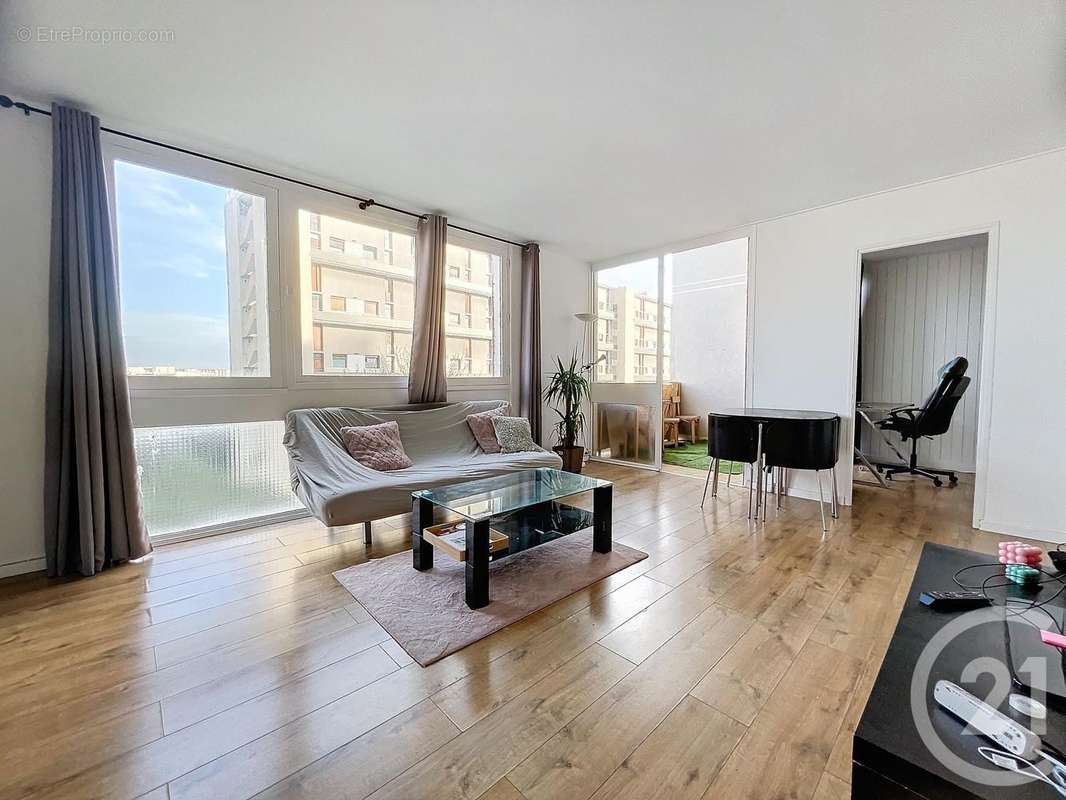 Appartement à MELUN