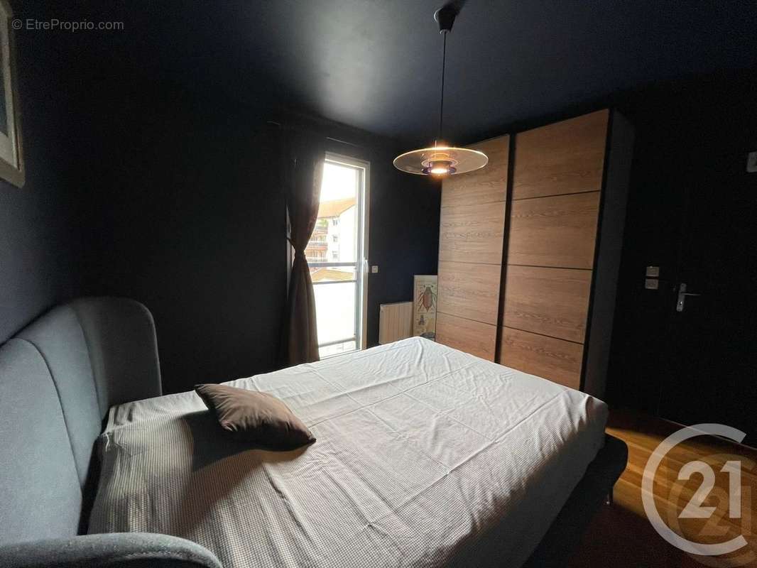 Appartement à LYON-8E