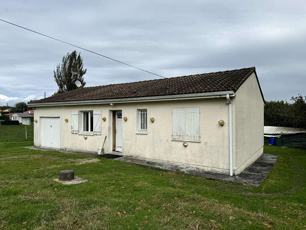 Maison à SAINT-ANDRE-DE-CUBZAC