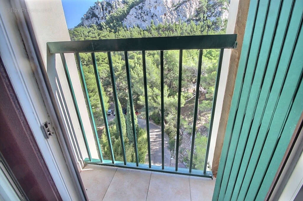 Appartement à MARSEILLE-8E