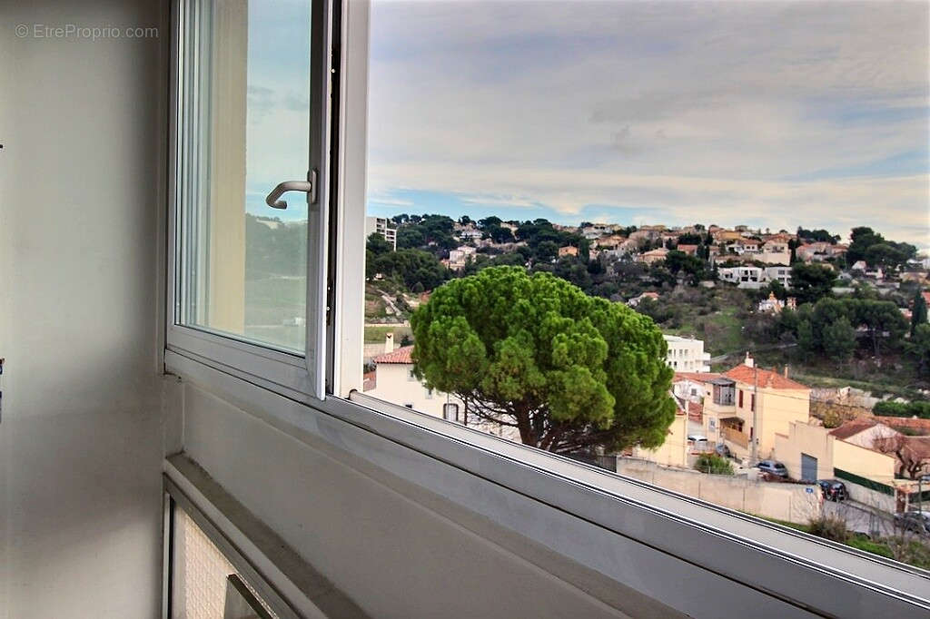 Appartement à MARSEILLE-15E