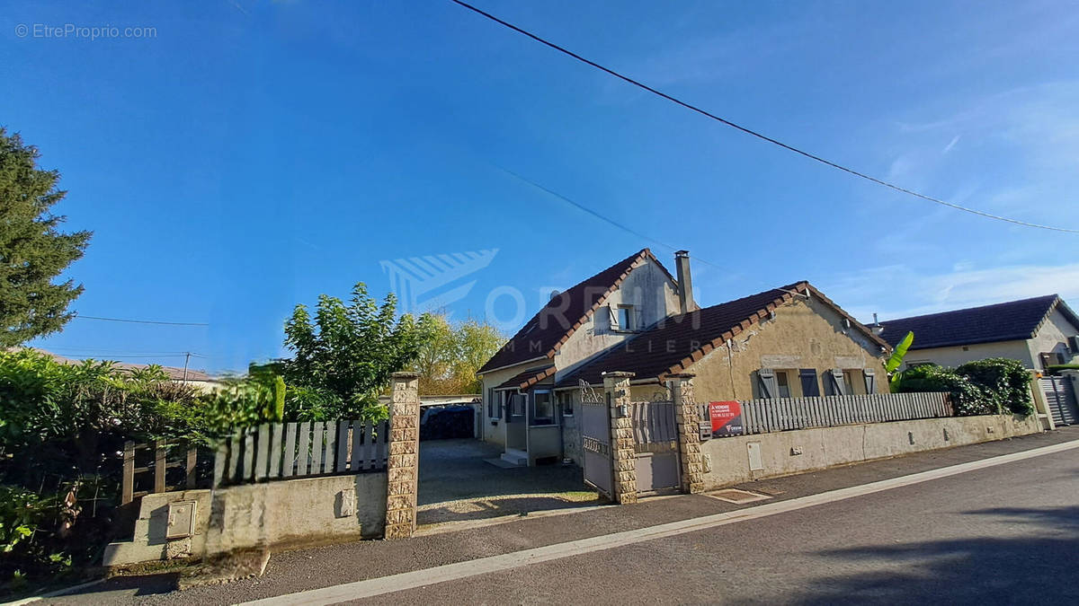 Maison à CHABLIS