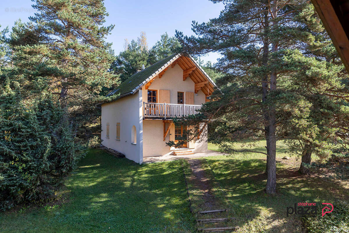 Maison à SAINT-BONNET-EN-CHAMPSAUR