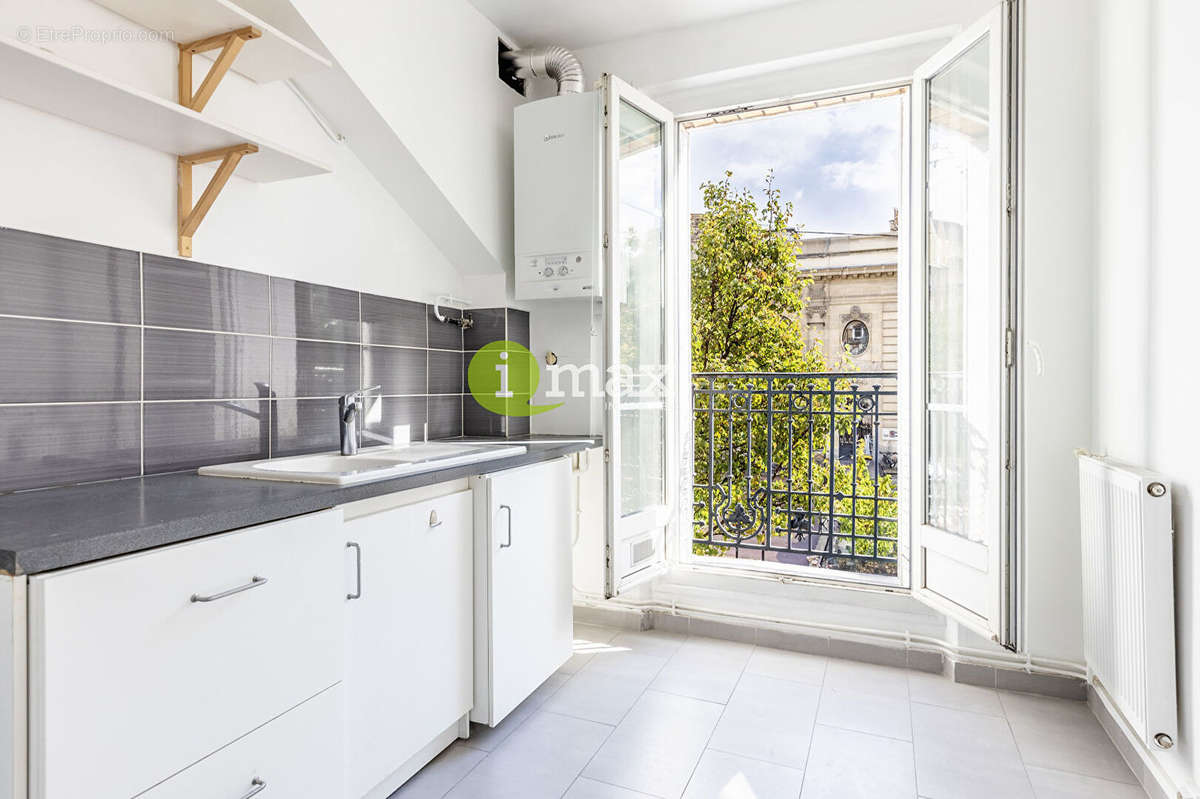 Appartement à CLICHY